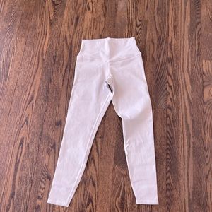 Alo Airbrush Cream Legging; Great Condition; size small